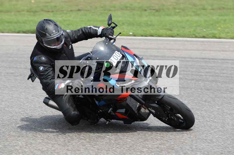 /41 06.08.2025 FREERIDE Training ADR/Gruppe M/100